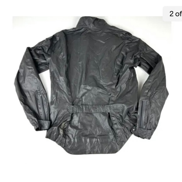 Gore One Power Lady GTX Shakedry THE Bike Jacket for this fall - Picture 1 of 8